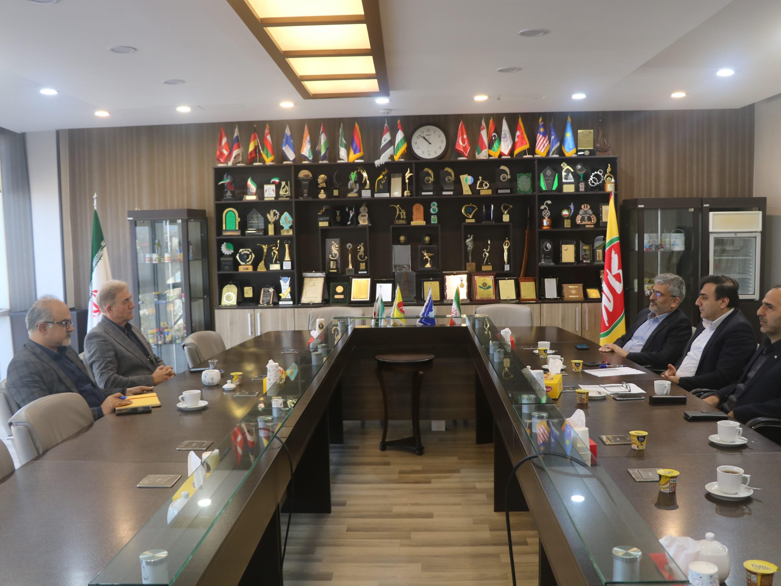 توسعه تعاملات مالی