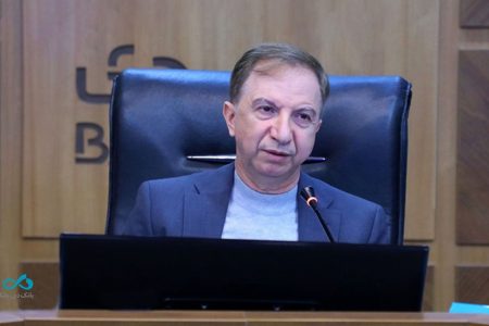 چرخش استراتژیک بانک دی به‌سوی سودآوری و انضباط مالی