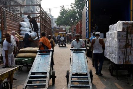 ۴ چالش توسعه اقتصادی هند | سرمایه‌گذاری هند بر اقتصاد دانش‌محور