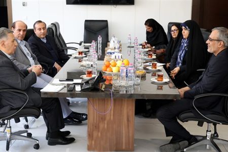 کمک به حل مشکلات اقتصادی با مدیریت علمی و قدرت رسانه