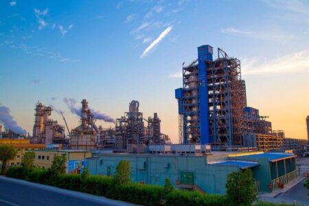 پنجمین رکورد تولید ماهیانه آریا ساسول درسال ۱۴۰۴ شکسته شد