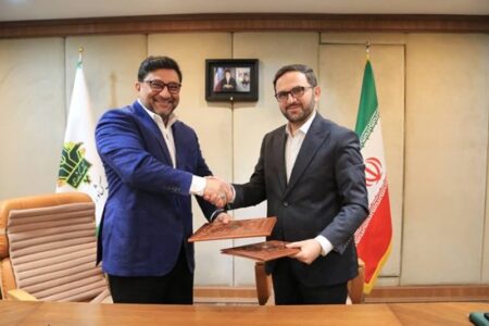 انجمن صنایع خوراک دام و بانک کشاورزی تفاهم‌نامه همکاری امضا کردند| تعریف الگوی نوین تأمین مالی زنجیره تولید