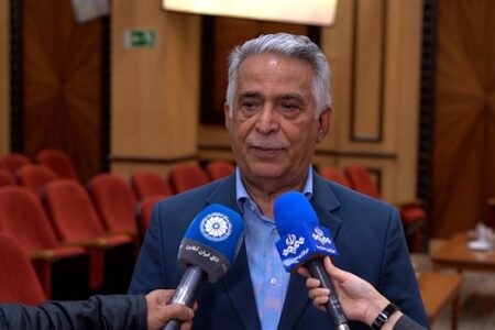 لزوم حضور فعال اتاق ایران در کنار دولت و در جریان مذاکرات