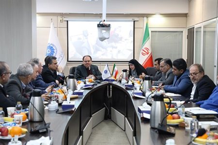 قفل سرمایه‌گذاری در بالادست انرژی | ترک‌فعل‌ها و موانع ساختاری، سرمایه‌گذاری را متوقف کرده است