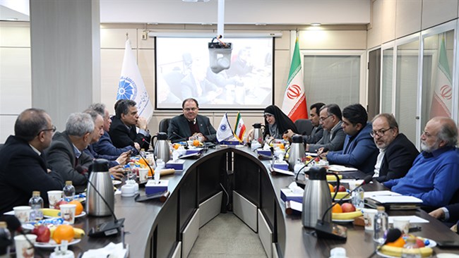 نشست فعالان صنعت نفت