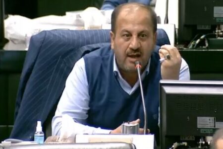 سوءاستفاده از کارگران به صورت روزمزد به منزله برده‌داری نوین است