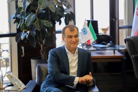 درخواست رئیس کل بیمه مرکزی از مجلس؛ عوارض جدید وضع نکنید