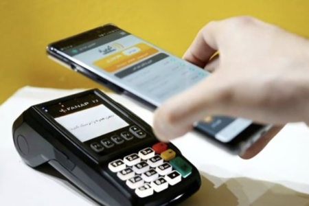تلفن همراه جایگزین کارت بانکی می شود