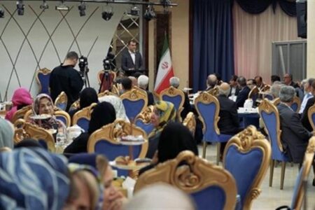 باید از ظرفیت مشورتی پیشكسوتان صنعت بیمه استفاده كرد
