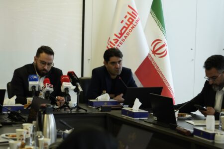 رویداد زرآتی با تمرکز بر چالش‌های قانونی بازار طلای آنلاین برگزار می‌شود