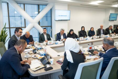 تاکید بر کاهش موانع گمرکی برای تسهیل تجارت فعالان اقتصادی ایران و چین