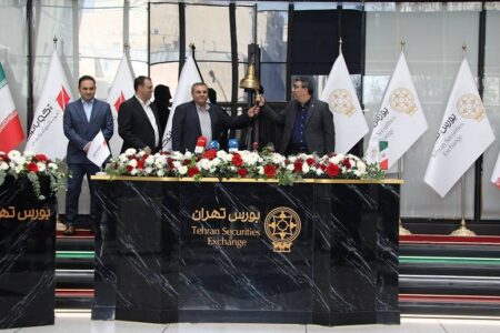 آکو با عرضه ۴ درصد سهام وارد بورس شد