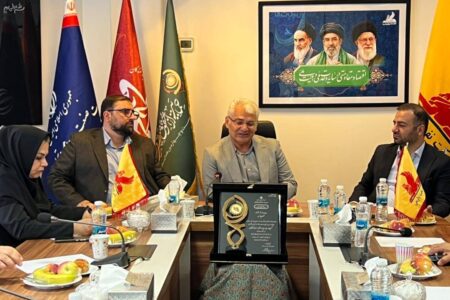 گواهینامه رعایت حقوق مصرف‌کنندگان به شرکت نفت پارس اعطاء شد