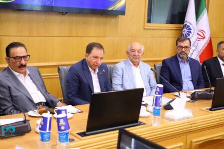 بانک دی و اتاق بازرگانی خراسان رضوی در مسیر طراحی مدل‌های نوینِ همکاری اقتصادی