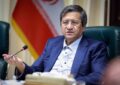 همتی: تامین ارز واردات از ابتدای امسال به ۲۷ میلیارد دلار رسیده است